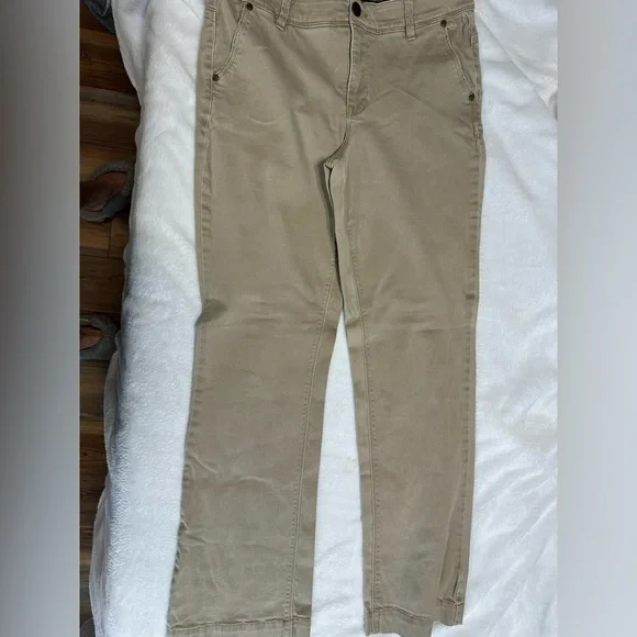 Women's - Picture 1 of 5